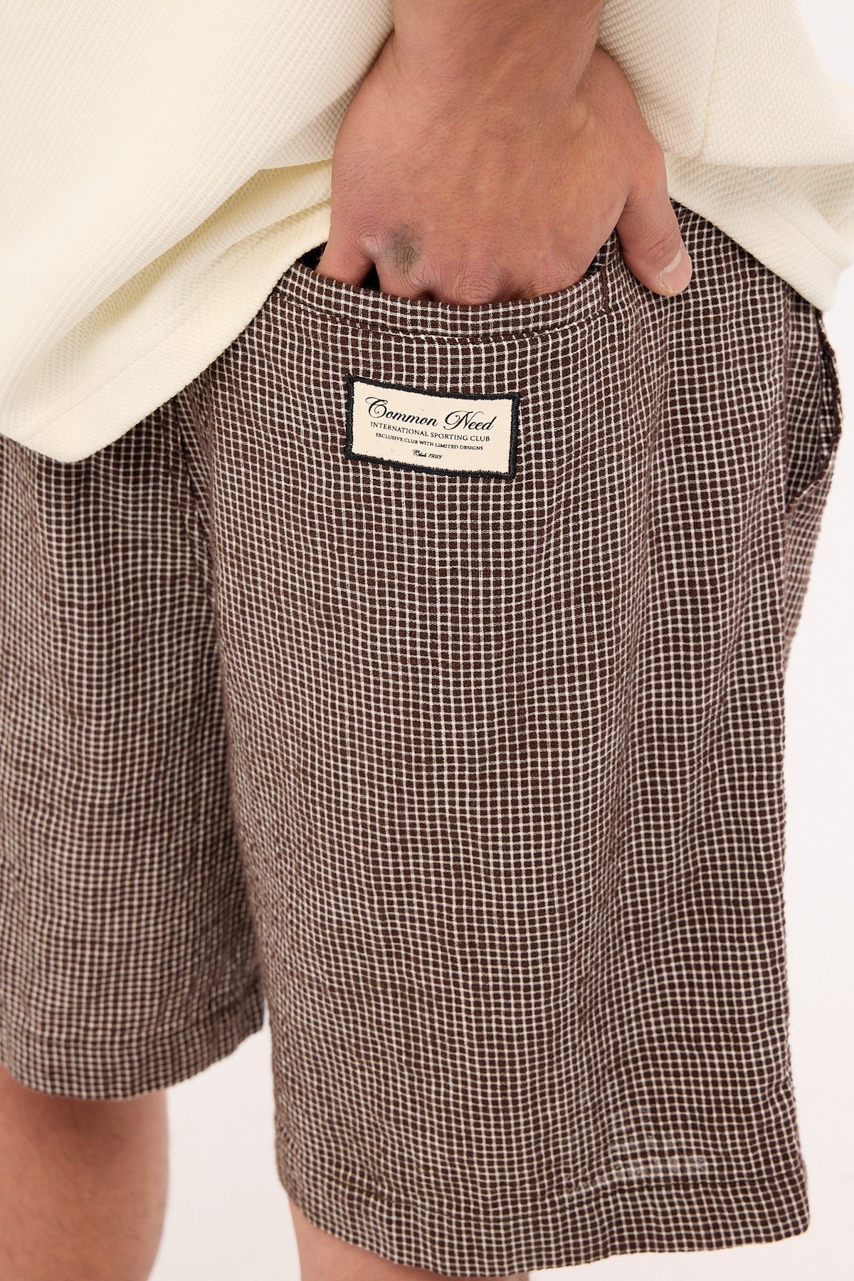 Common Need Truman Baggy Short Brown Check