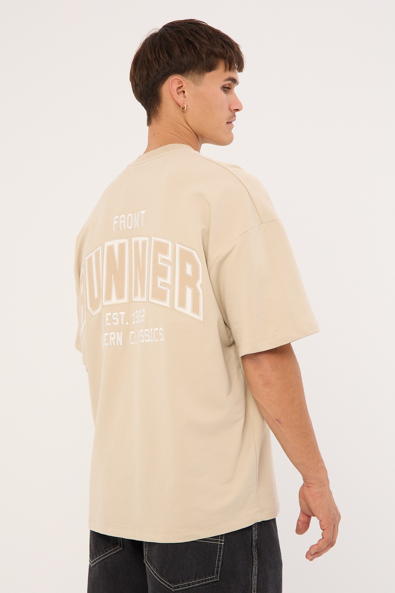 Front Runner Modern Classic Tee Malt