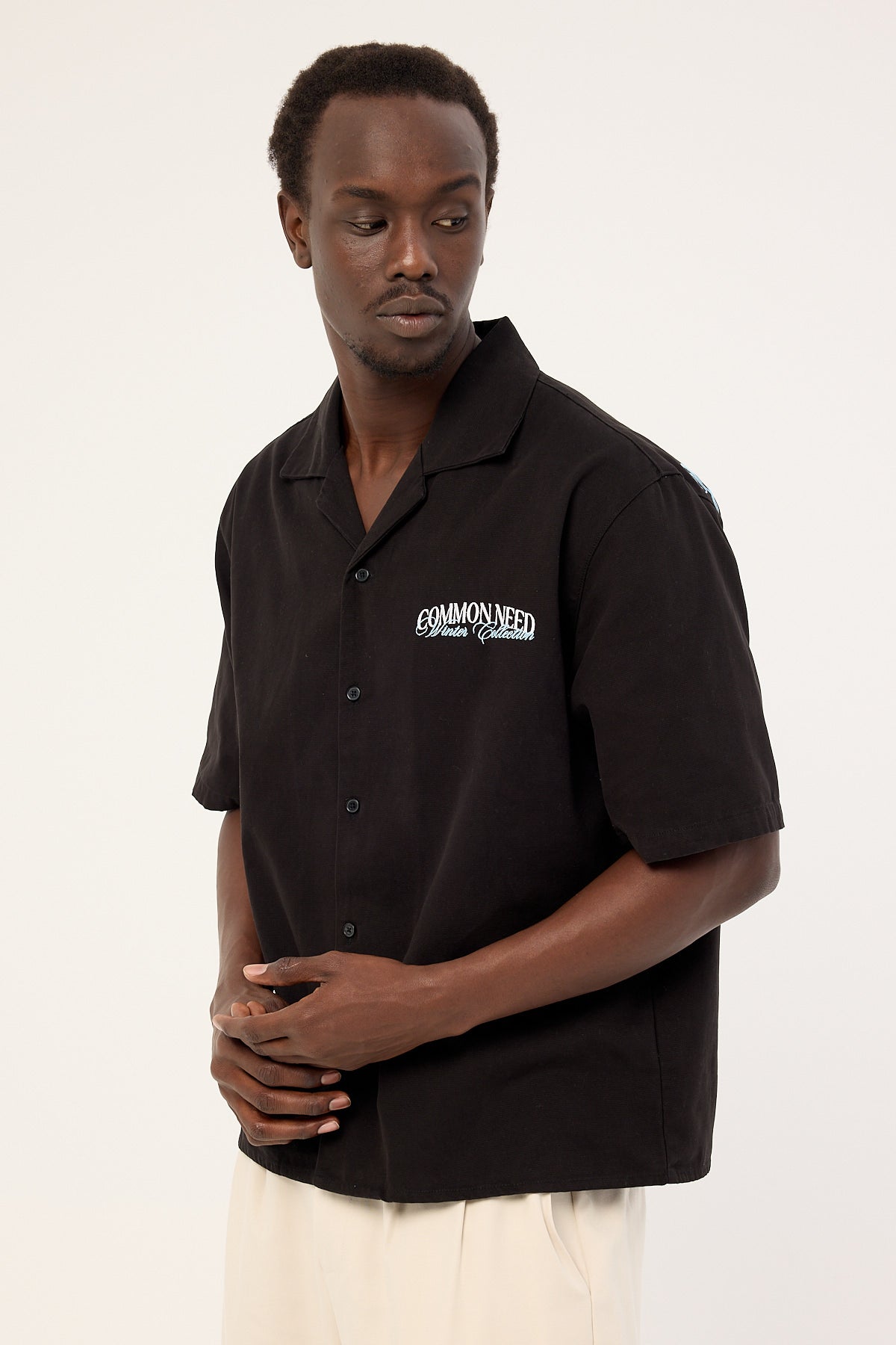Common Need Enroll Boxy Cropped Resort Shirt Black