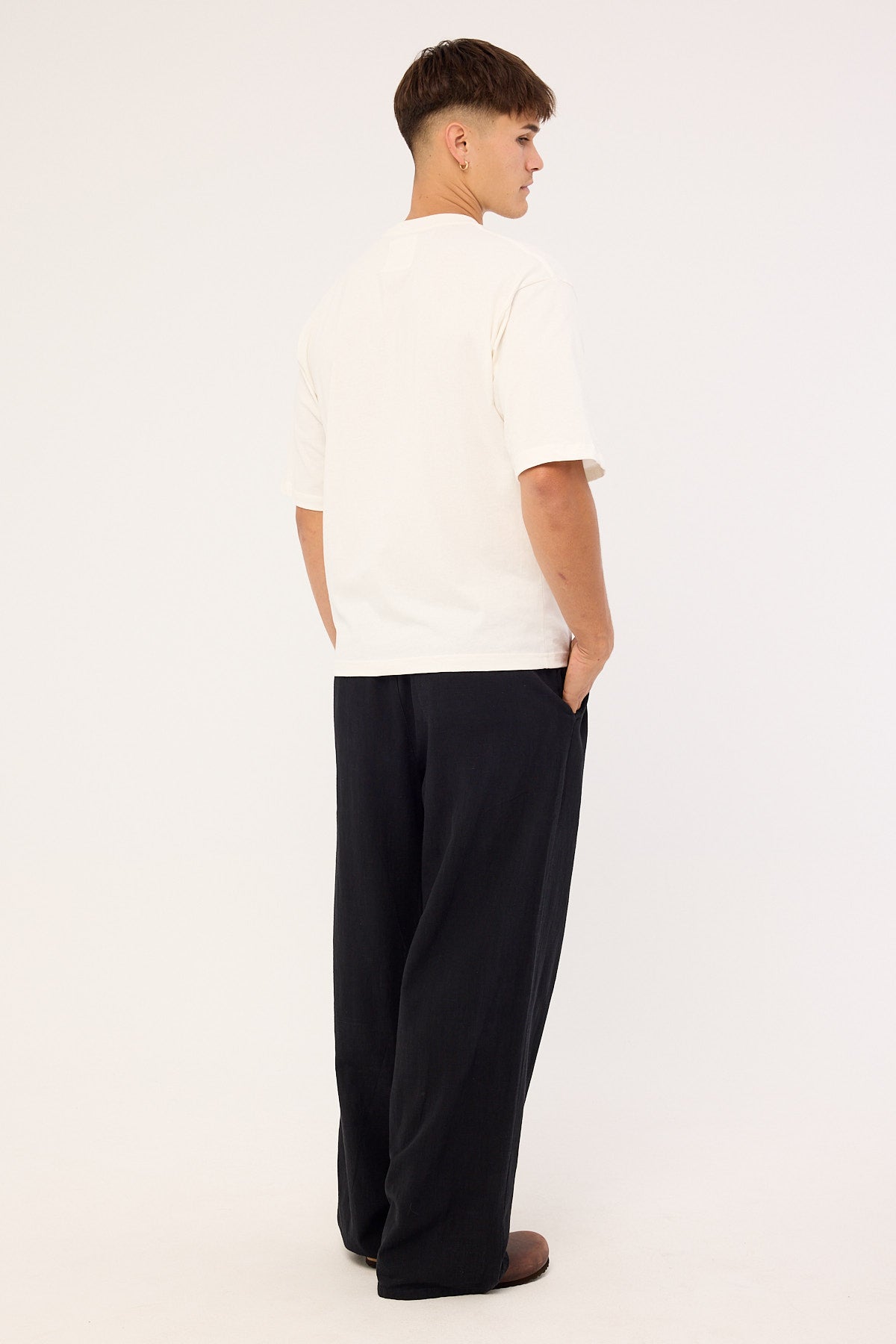 Common Need Sorrento Baggy Linen Pant Black