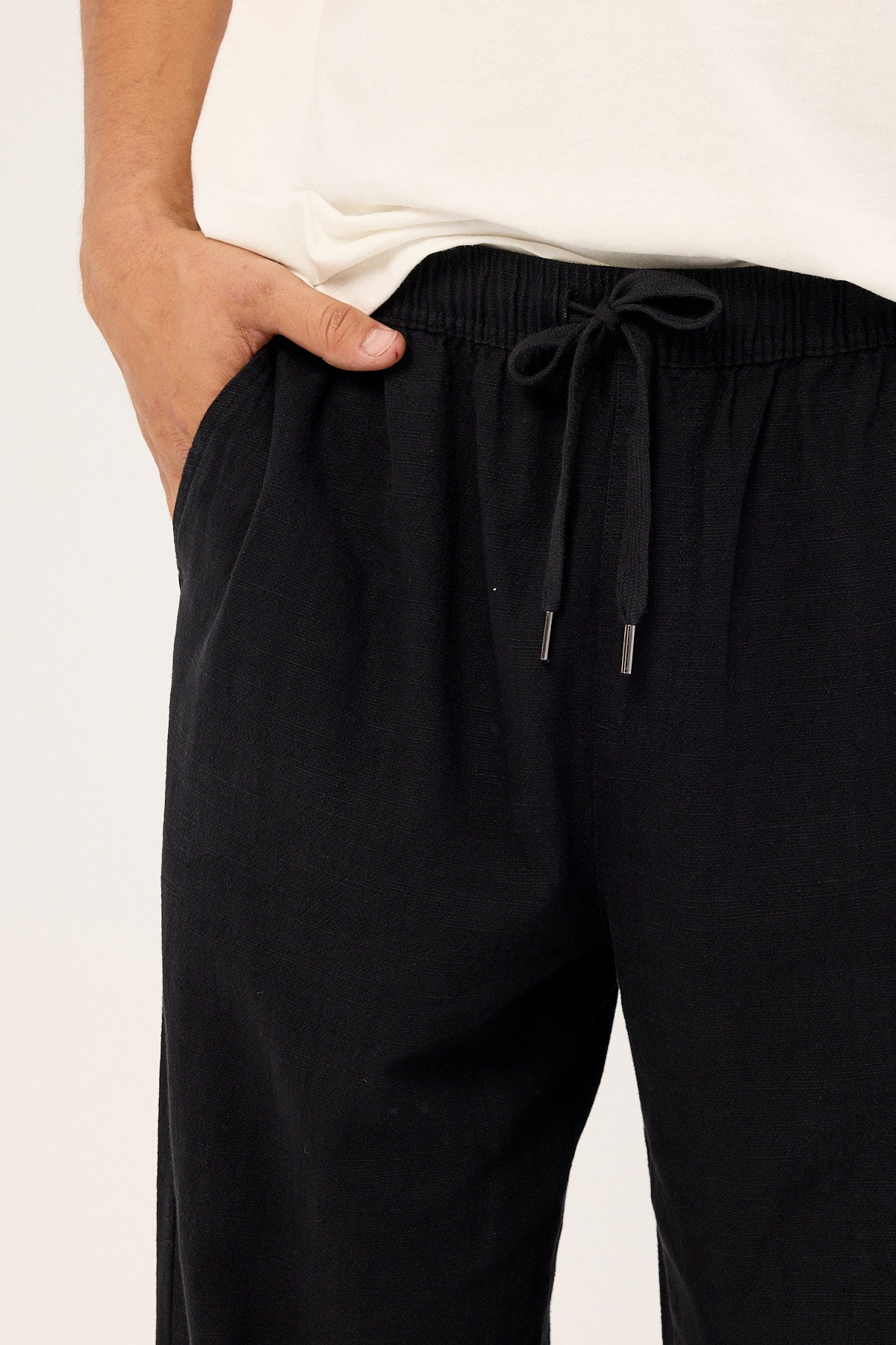 Common Need Sorrento Baggy Linen Pant Black