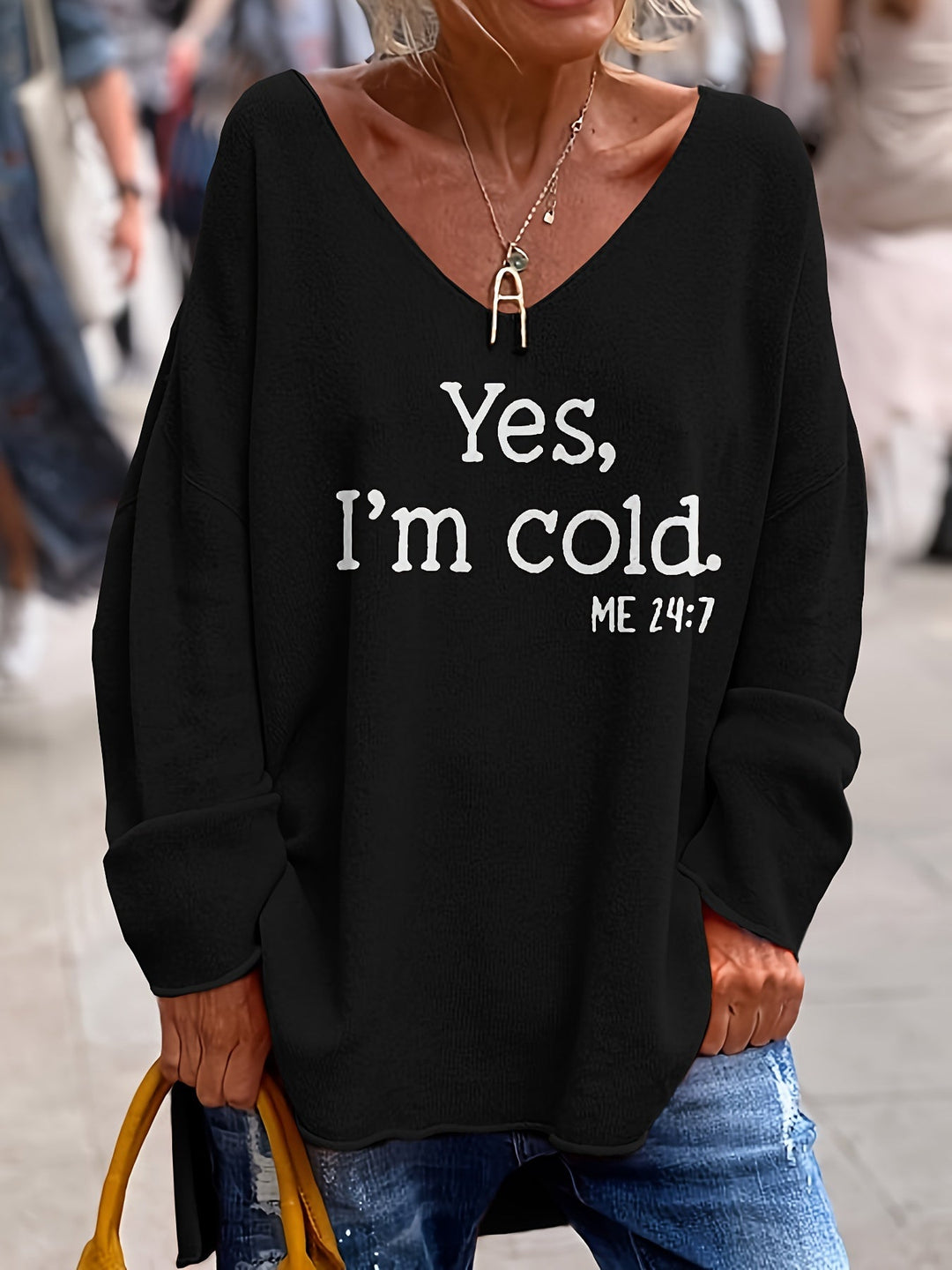 Women’s Long-Sleeve Top with Front Print and Relaxed Fit