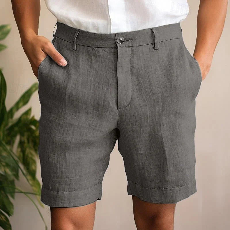 Men's shorts with belt loops and side pockets