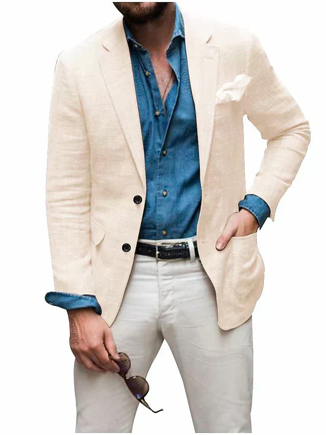 Men's blazer with structured material and slim cut