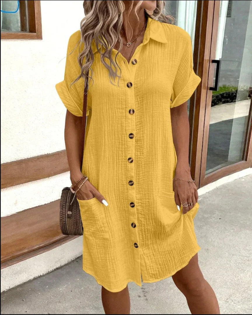 Women's dress with button placket, shirt collar and short sleeves
