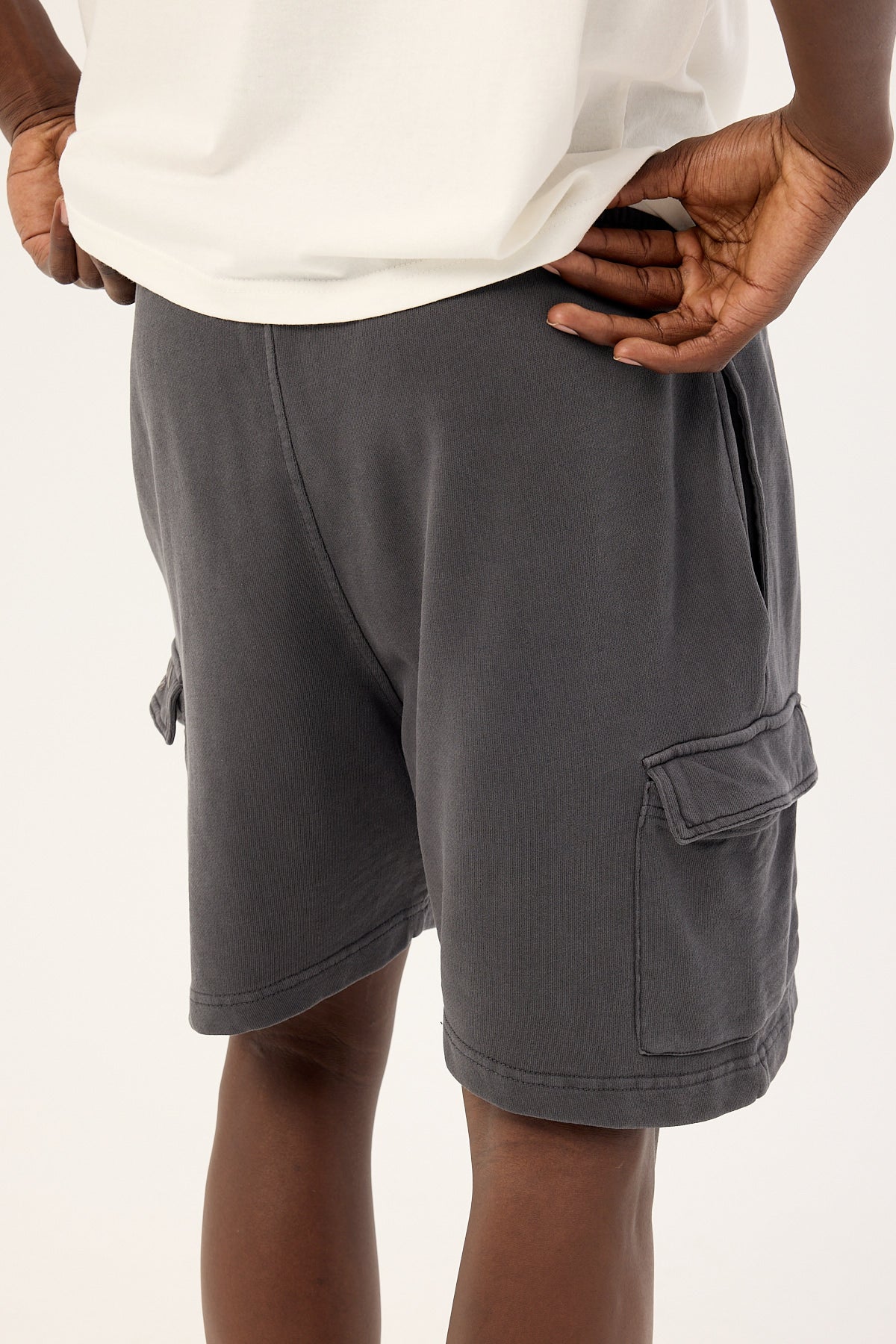 Common Need Relaxed Loopback Cargo Short Washed Black