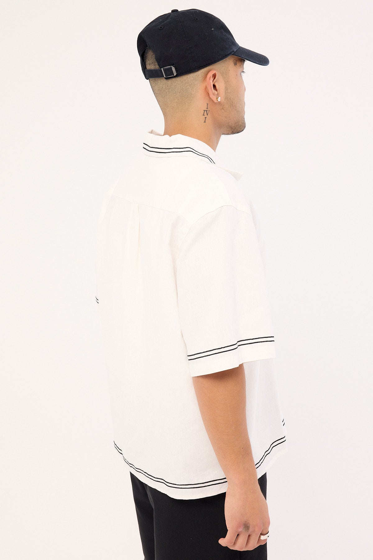 Common Need Token Boxy Cropped Resort Shirt White
