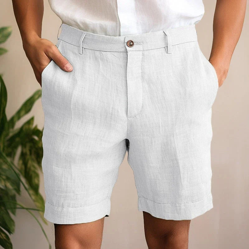 Men's shorts with belt loops and side pockets