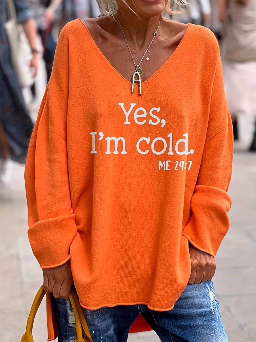 Women’s Long-Sleeve Top with Front Print and Relaxed Fit
