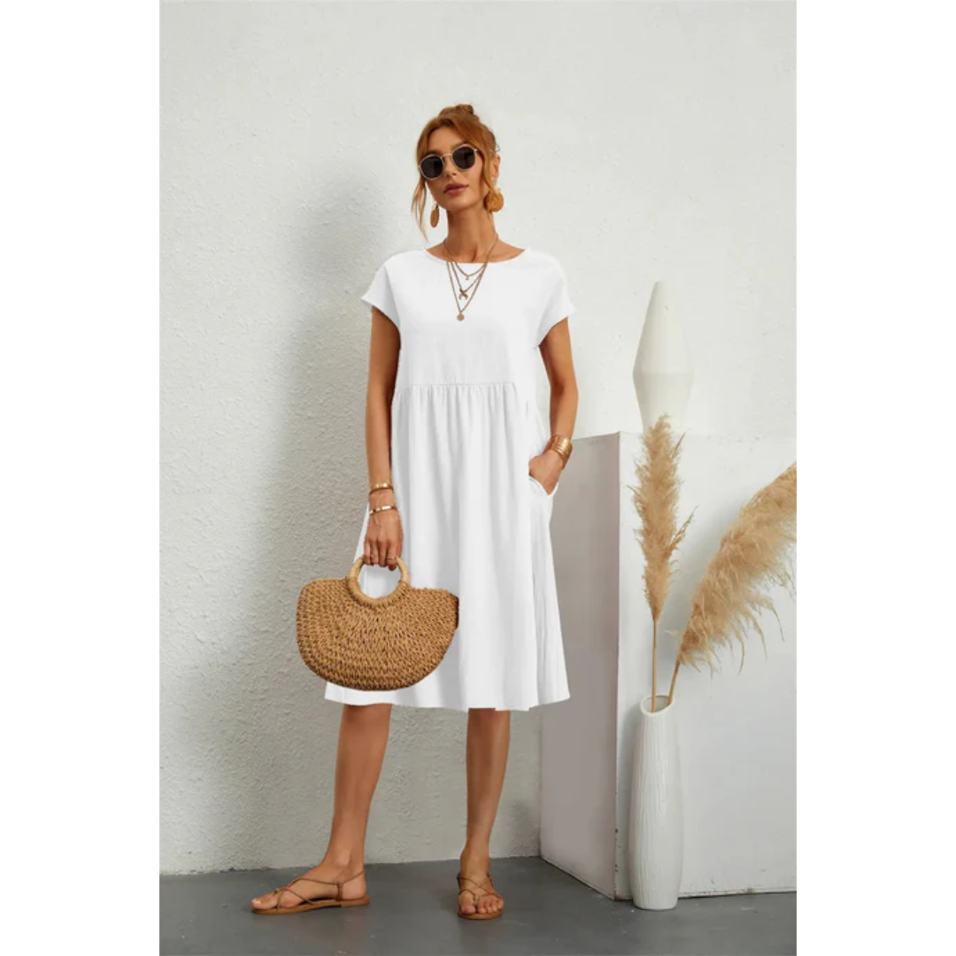 Knee-length women's dress with round neck and short sleeves