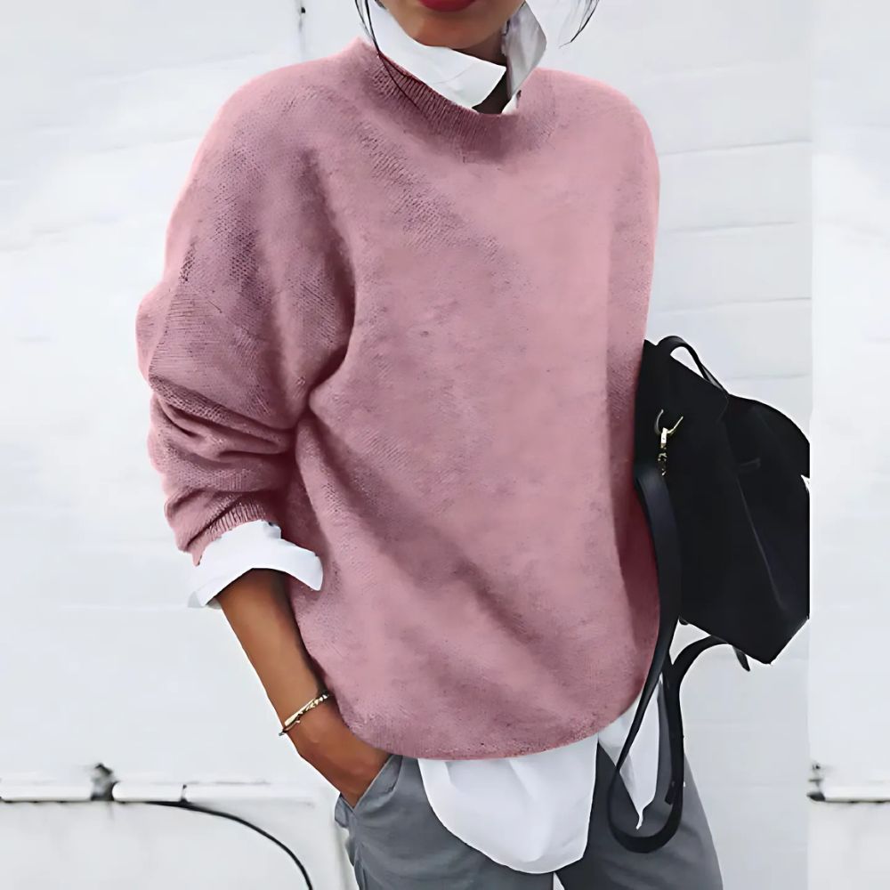 Women’s Sweater with Round Neck and Relaxed Fit