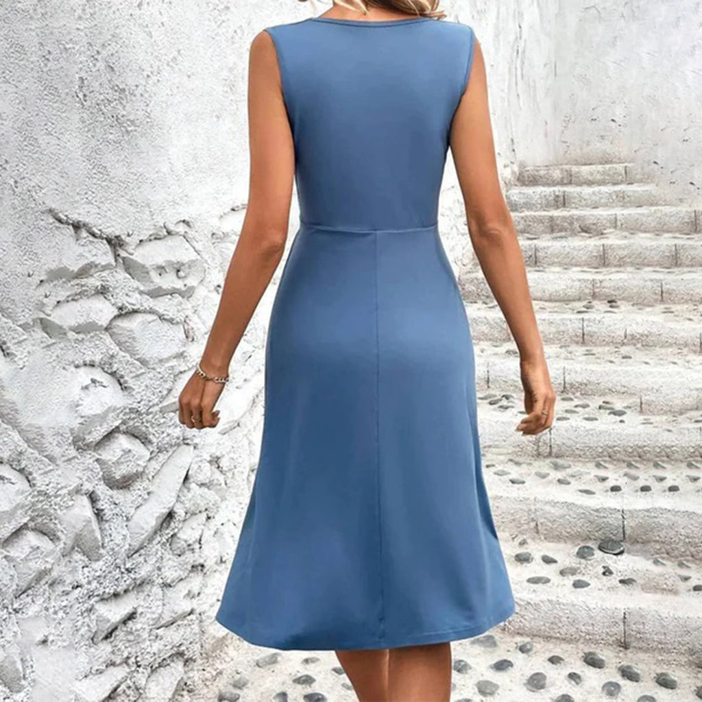 Women's sleeveless V-neck floral print dress