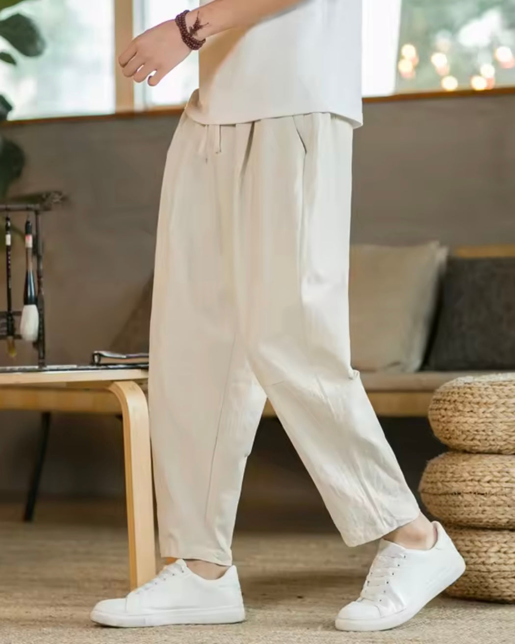Relaxed fit drawstring trousers with tapered leg