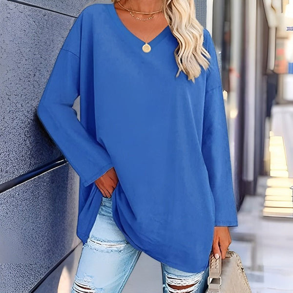 Loose fit V-neck top with side slits