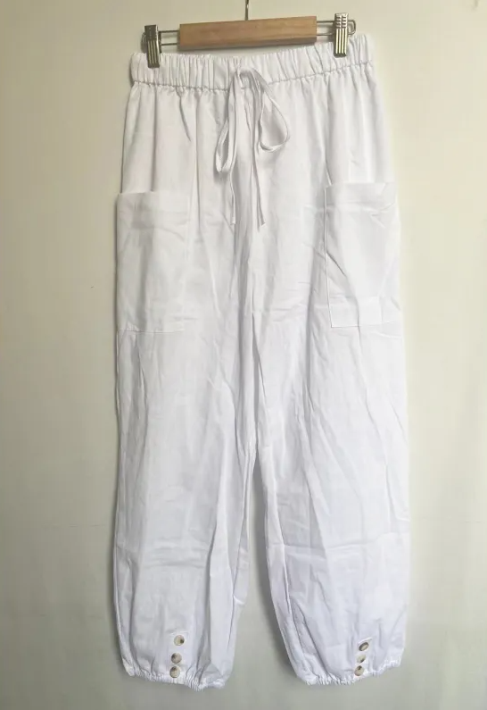 Relaxed fit drawstring trousers with side pockets
