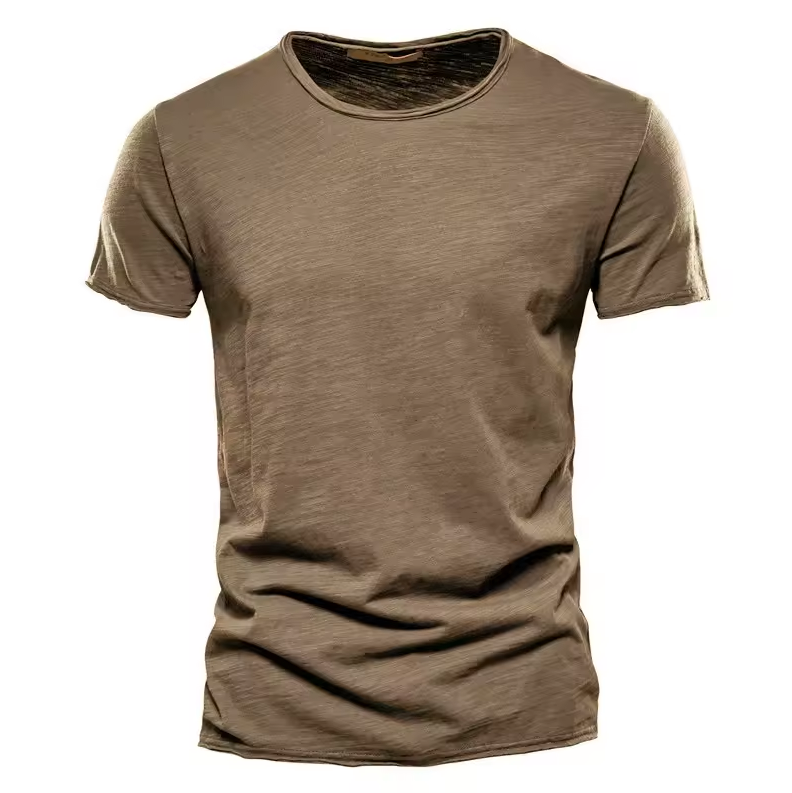Slim fit short-sleeved T-shirt with round neckline