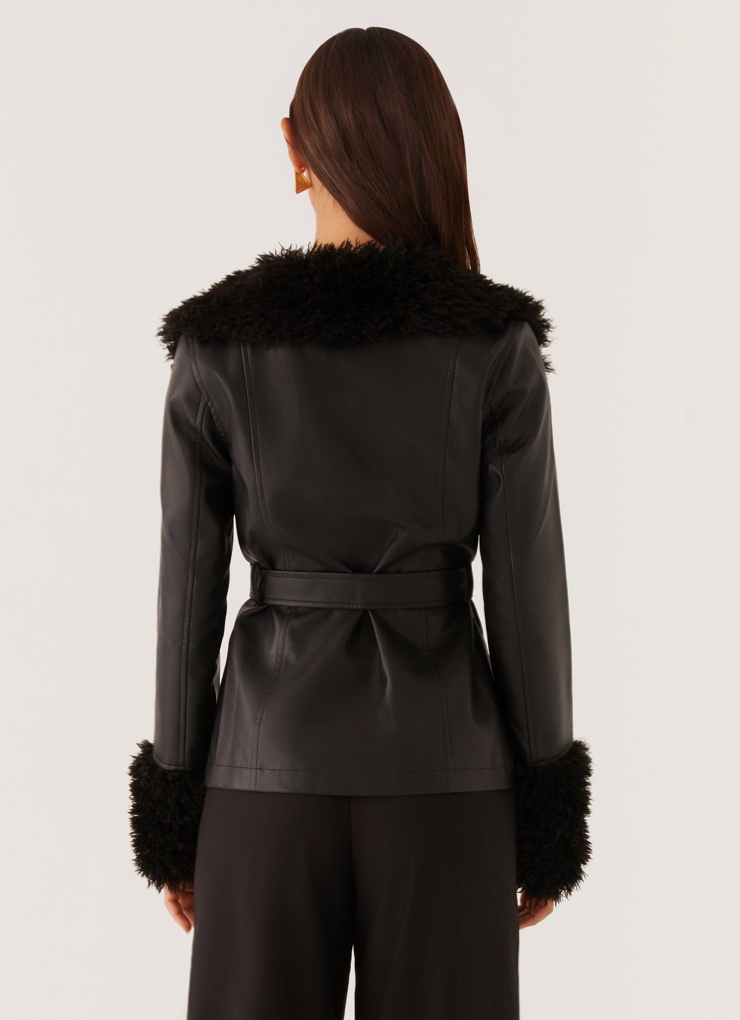 Gürteljacke mit Kragenbesatz und Wickeloptik - Fiorora Fiorora