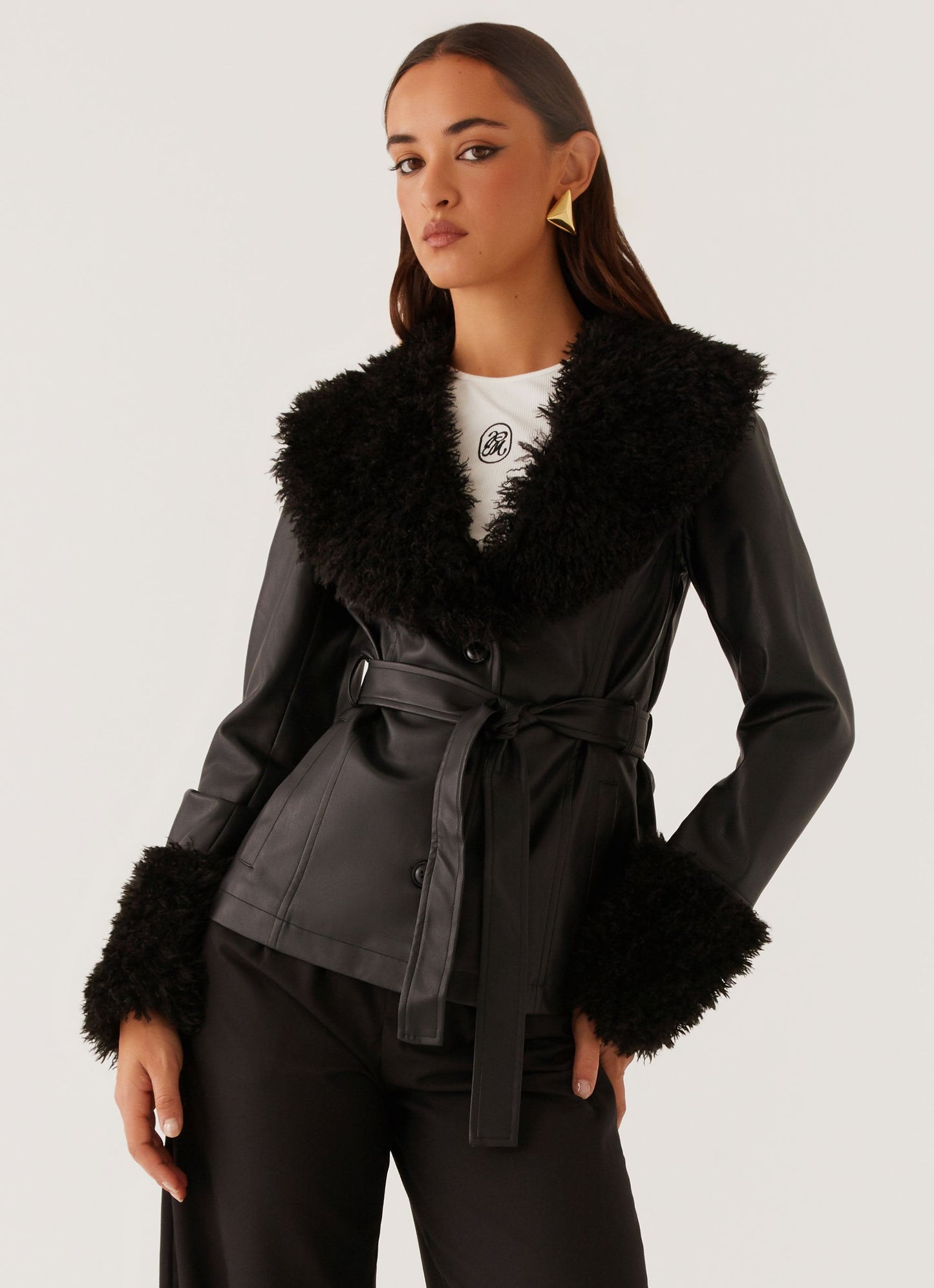 Gürteljacke mit Kragenbesatz und Wickeloptik - Fiorora Fiorora