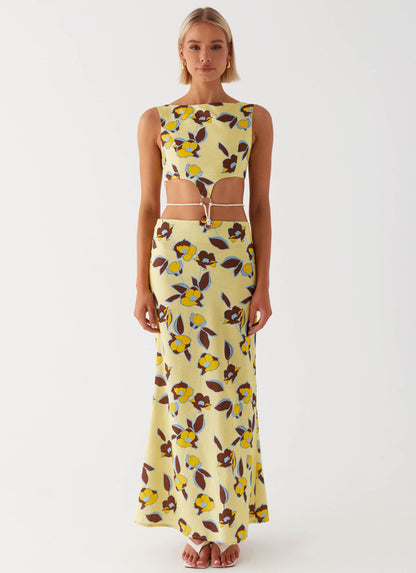 Ärmelloses Maxikleid mit Cut-out und Allover-Muster
