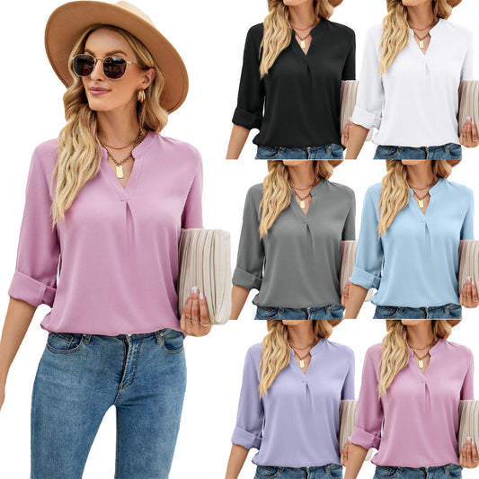 Bluse mit V-Ausschnitt und fließender Passform Fashion Bullet