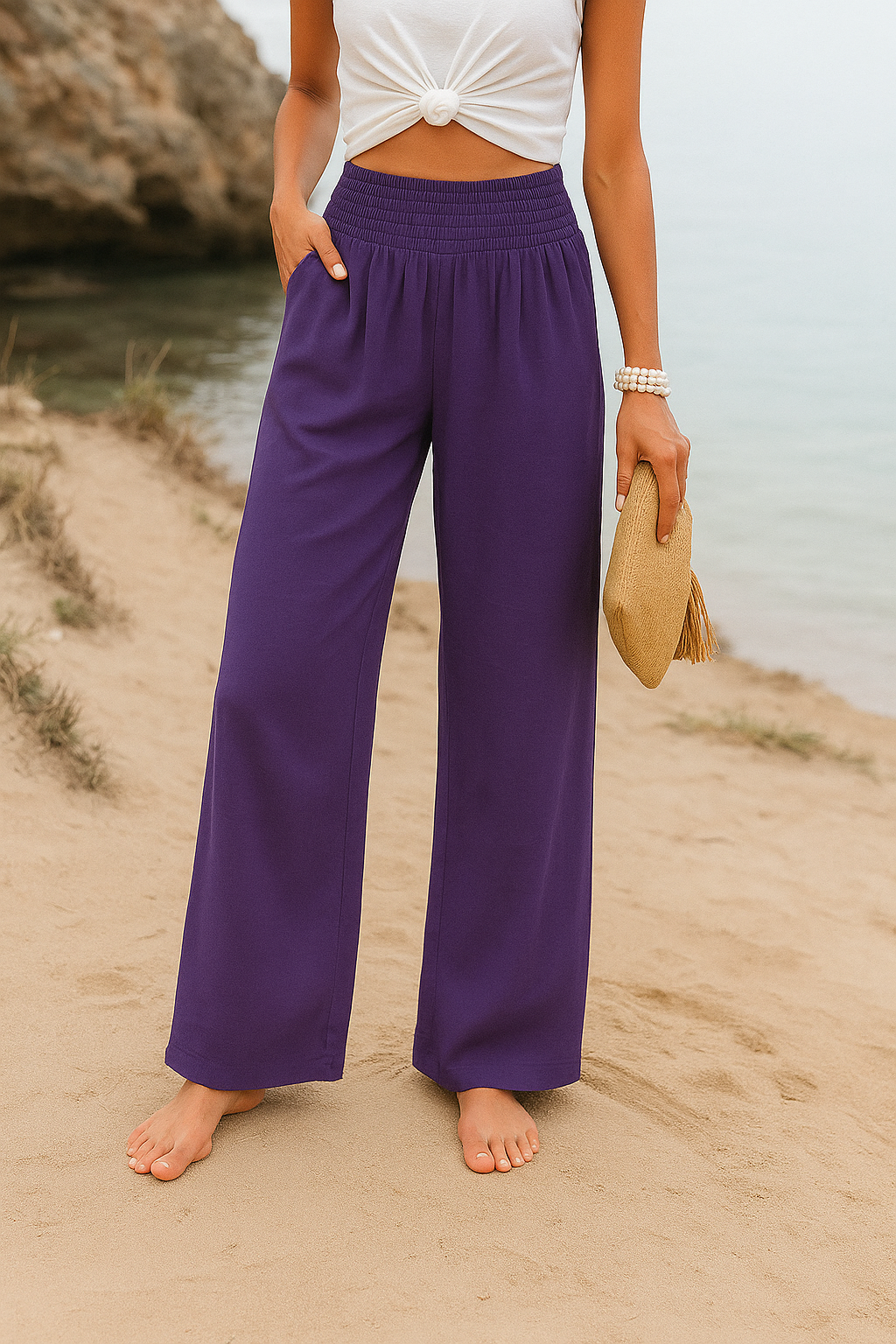 Women's wide-leg trousers with elastic waistband and lightweight fabric