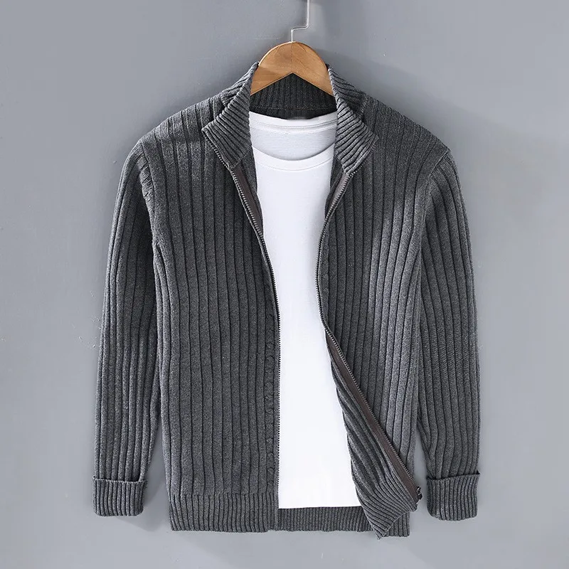 Cardigan with ribbed design and open front cut