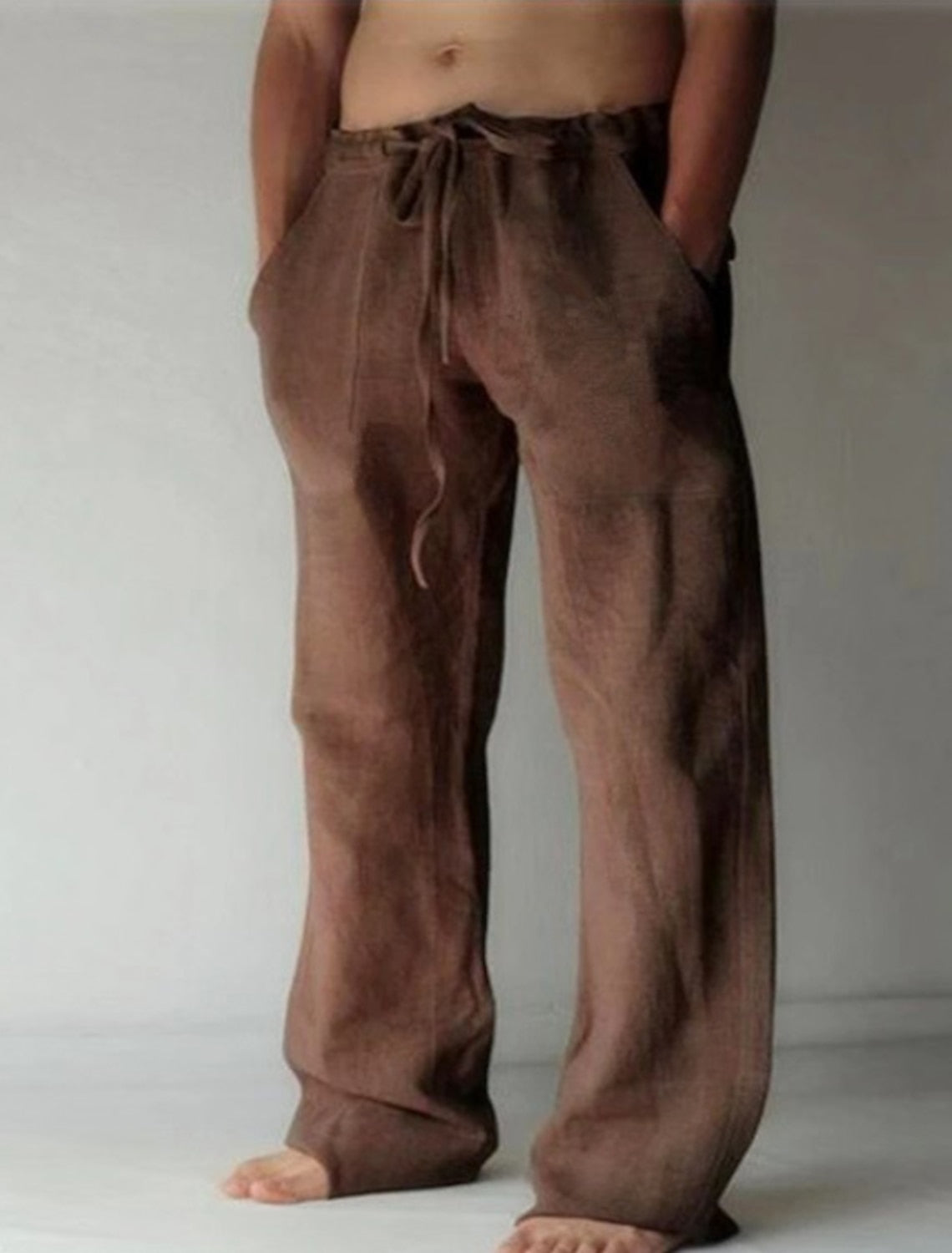 Men's trousers with elastic waistband, drawstring and straight cut made of structured fabric