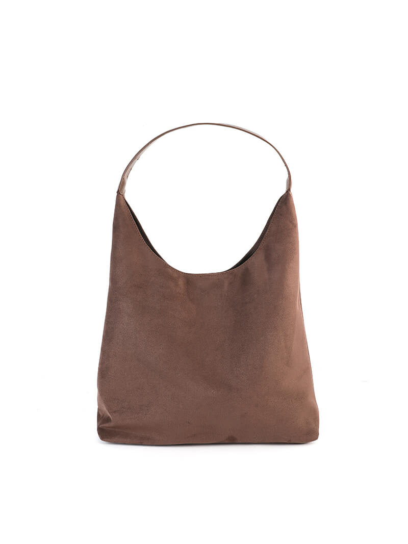 Shoulder bag with single strap and spacious compartment